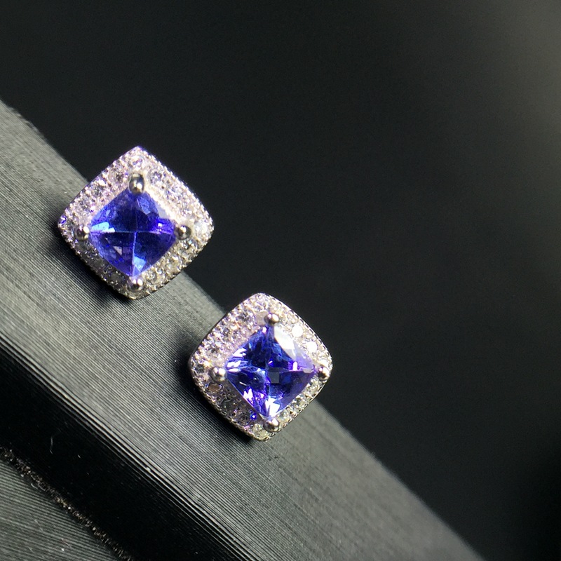 100% Natural VVS Tanzanite Stu - Vs Smartwatch review and price